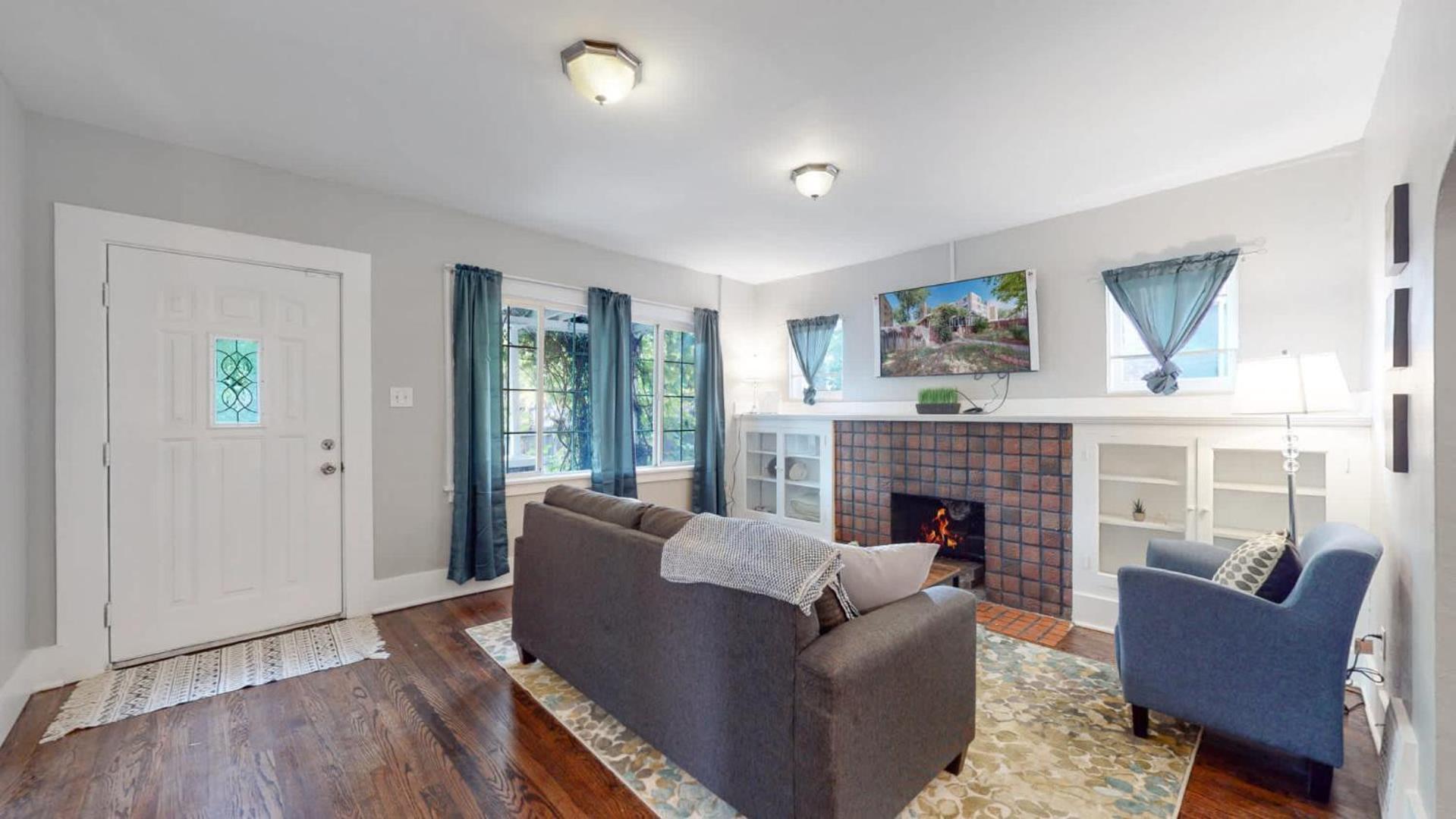 Holiday home Chic Family Retreat Free Parking & Prime Location Denver